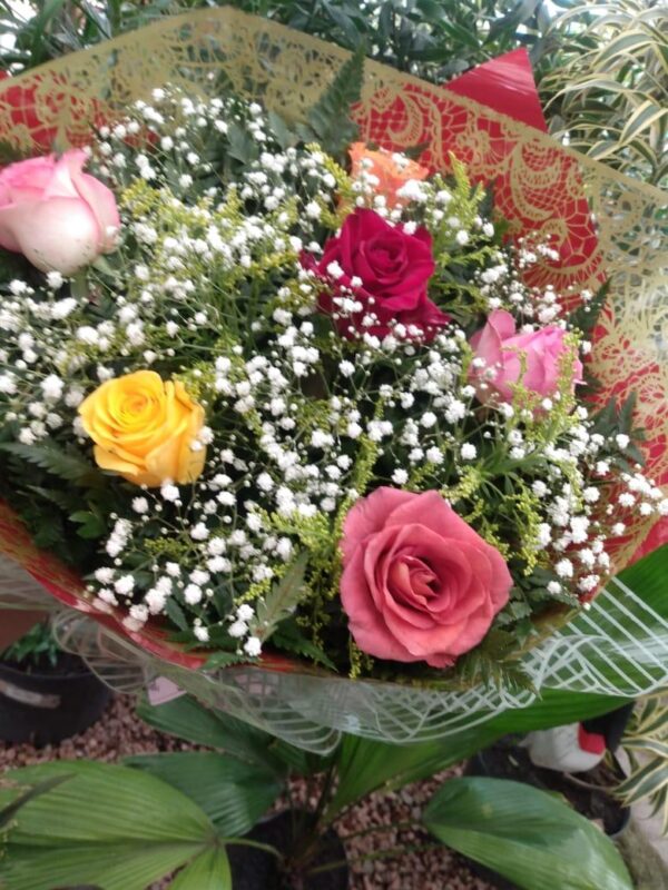 Buquê com 5 Rosas - Image 2