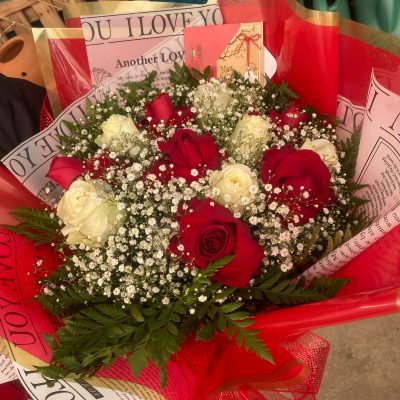 Buque de 12 Rosas